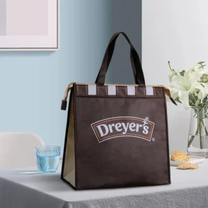 Custom insulated cooler bag Custom insulated cooler bag in coffee oxford fabric with zipper closure